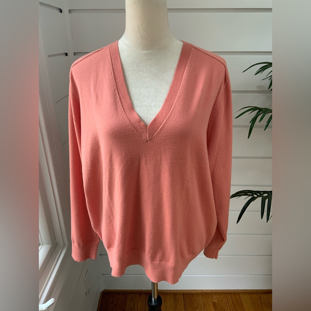 Ann Taylor Coral V-Neck Lightweight Pullover Sweater Size XL